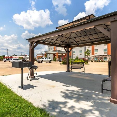 Best Western Plus Coweta'S 1St Hotel Exterior photo