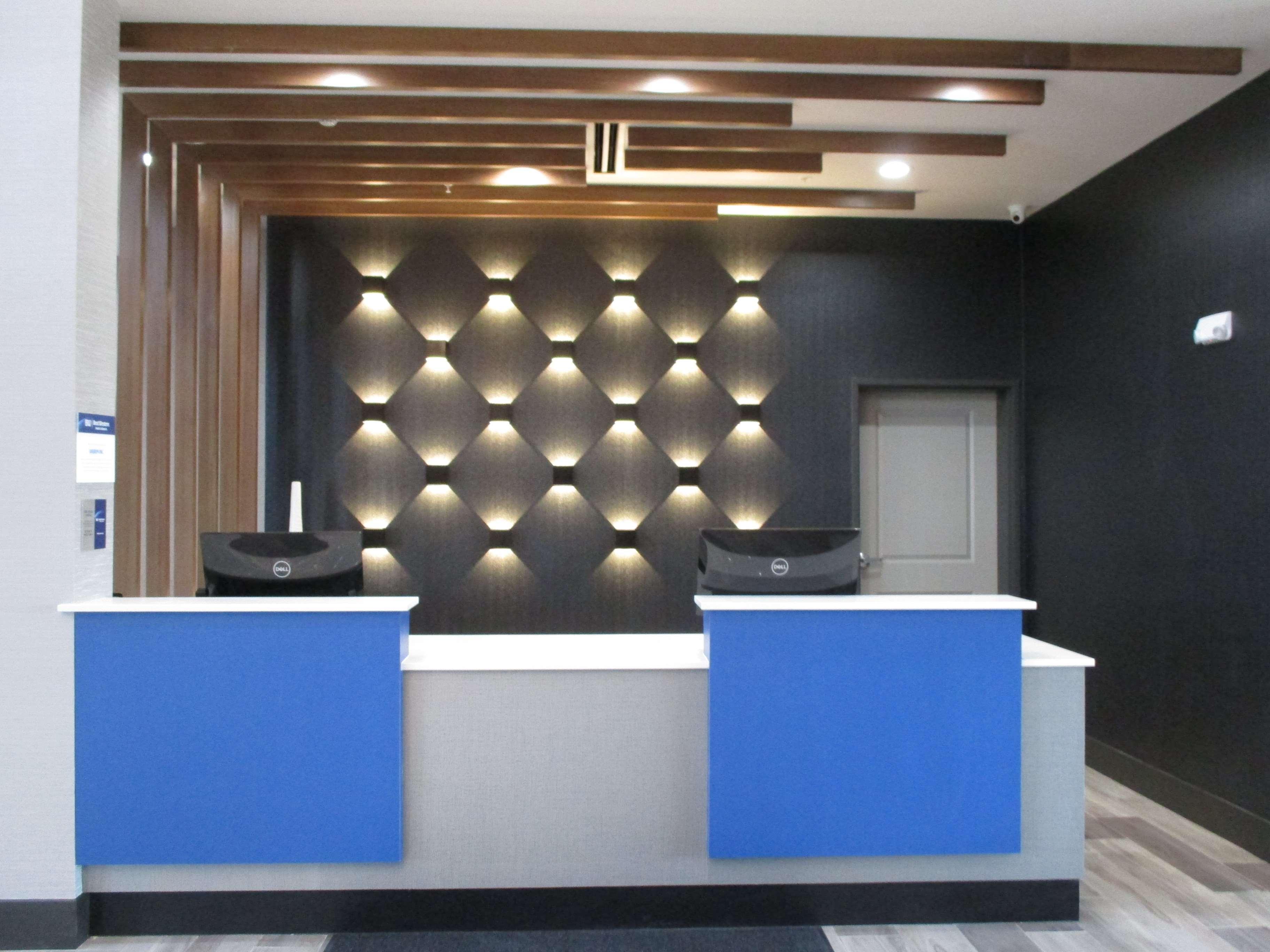 Best Western Plus Coweta'S 1St Hotel Exterior photo