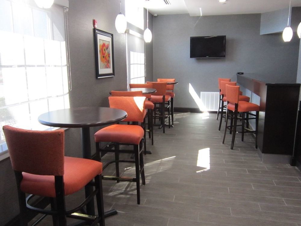 Best Western Plus Coweta'S 1St Hotel Interior photo